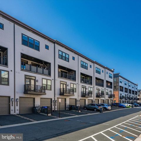 44674 PROVINCETOWN DR, Ashburn, VA 20147