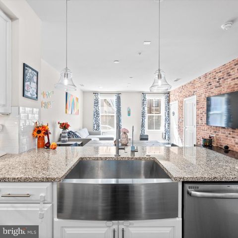 44674 PROVINCETOWN DR, Ashburn, VA 20147