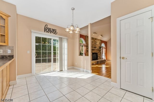 413 N Prospect St, Lopatcong Twp., NJ 08865