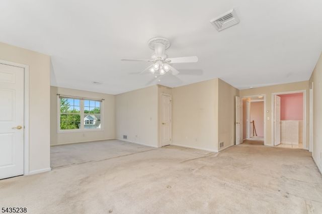 413 N Prospect St, Lopatcong Twp., NJ 08865