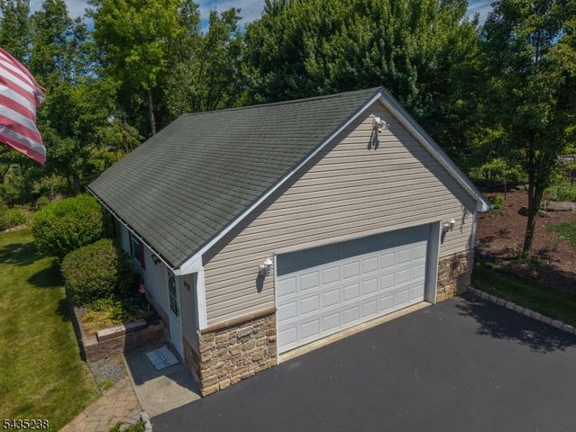 413 N Prospect St, Lopatcong Twp., NJ 08865