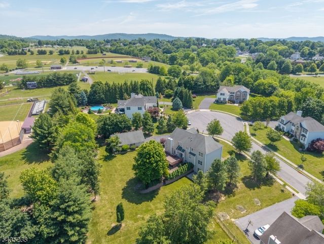 413 N Prospect St, Lopatcong Twp., NJ 08865