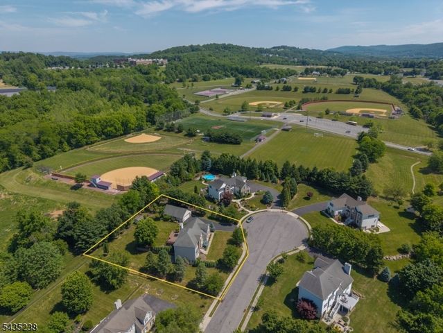 413 N Prospect St, Lopatcong Twp., NJ 08865