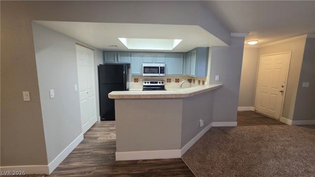 8600 West Charleston Boulevard 1023, Las Vegas, NV 89117