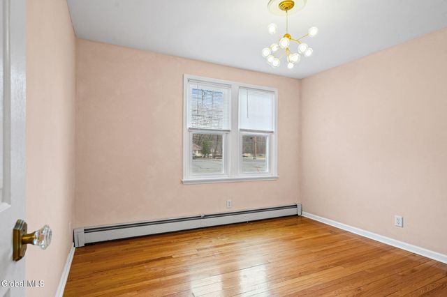 1002 Fort Hunter Road, Rotterdam, NY 12303