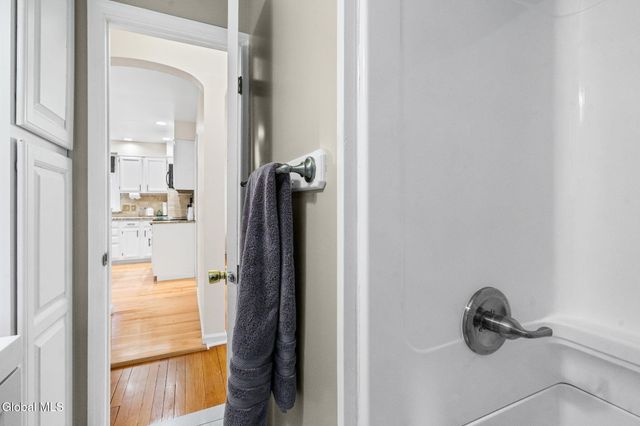 1002 Fort Hunter Road, Rotterdam, NY 12303