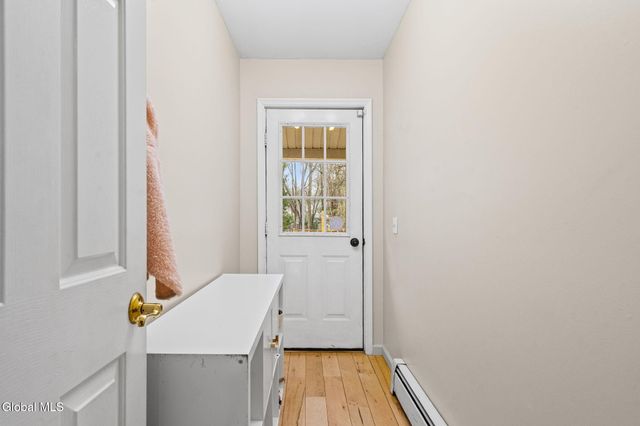 1002 Fort Hunter Road, Rotterdam, NY 12303