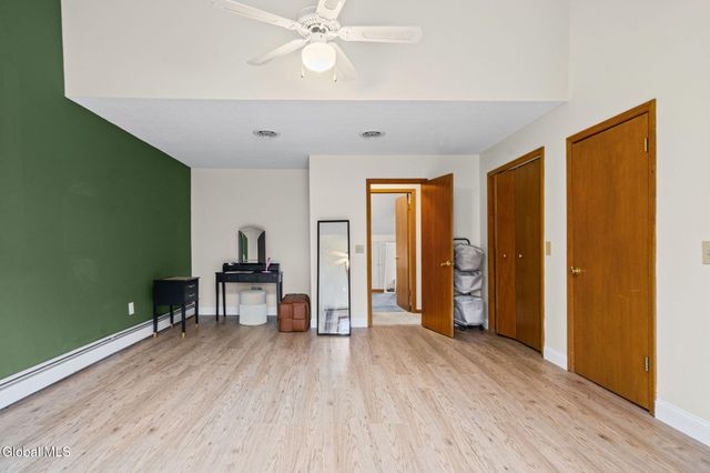 1002 Fort Hunter Road, Rotterdam, NY 12303