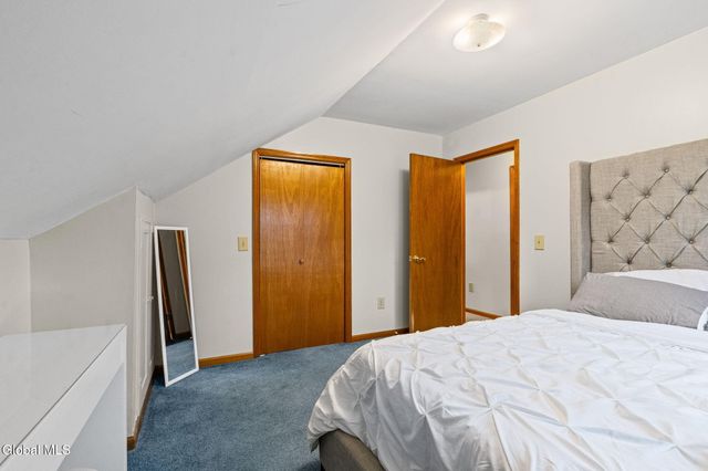 1002 Fort Hunter Road, Rotterdam, NY 12303