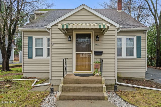 1002 Fort Hunter Road, Rotterdam, NY 12303