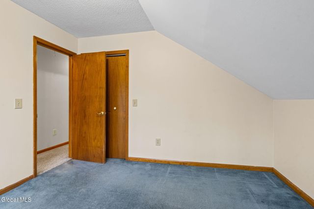 1002 Fort Hunter Road, Rotterdam, NY 12303