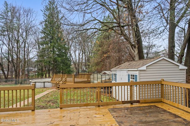 1002 Fort Hunter Road, Rotterdam, NY 12303