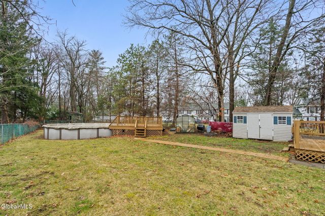 1002 Fort Hunter Road, Rotterdam, NY 12303