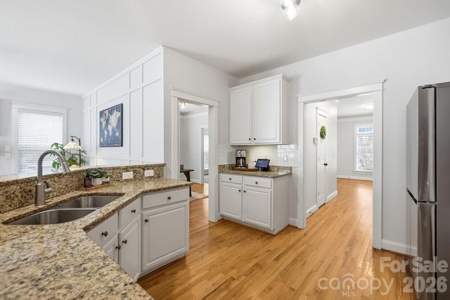 7337 Cascading Pines Drive, Tega Cay, SC 29708