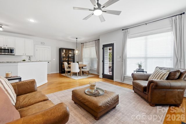 7337 Cascading Pines Drive, Tega Cay, SC 29708