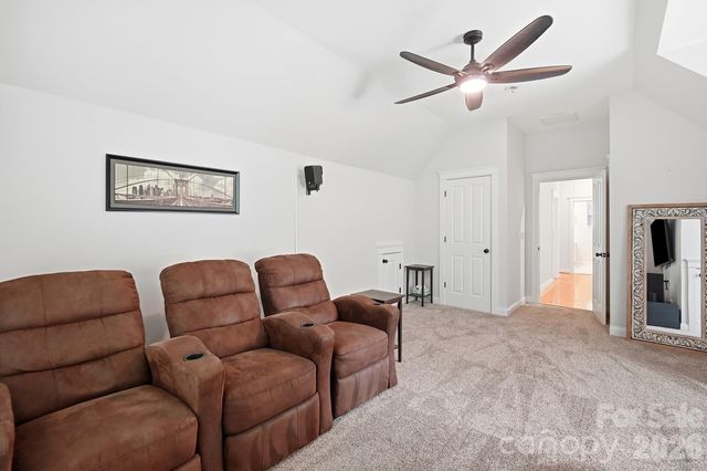 7337 Cascading Pines Drive, Tega Cay, SC 29708