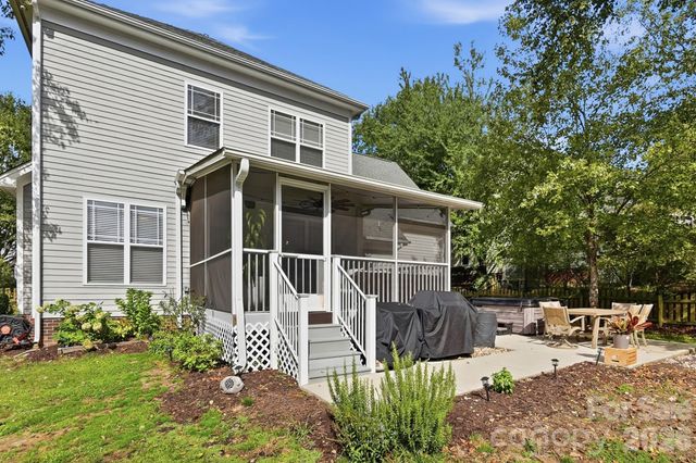7337 Cascading Pines Drive, Tega Cay, SC 29708