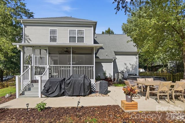 7337 Cascading Pines Drive, Tega Cay, SC 29708