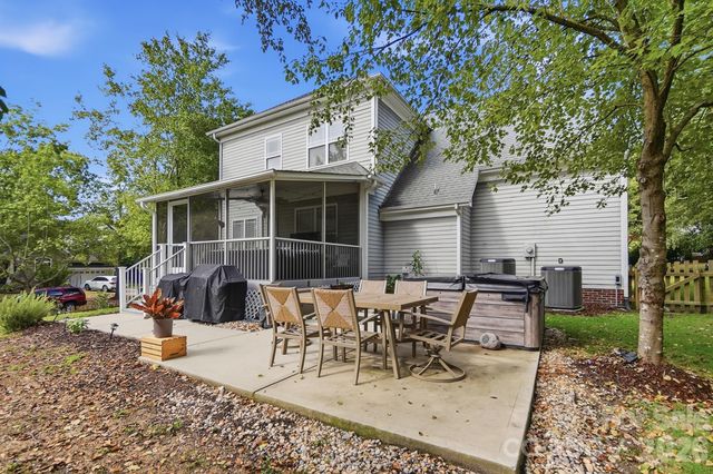 7337 Cascading Pines Drive, Tega Cay, SC 29708