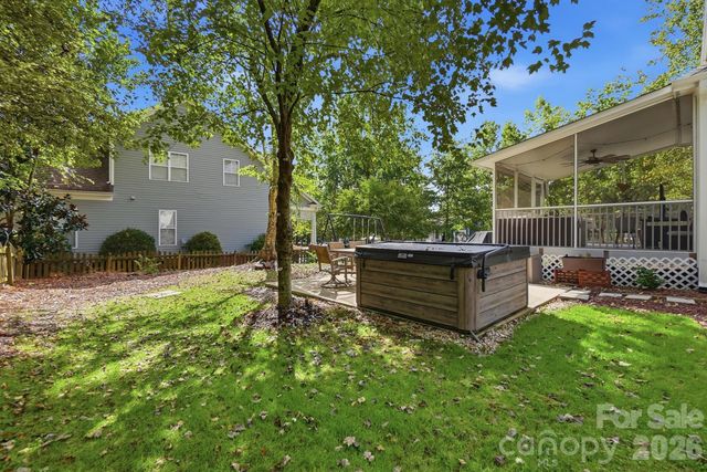 7337 Cascading Pines Drive, Tega Cay, SC 29708