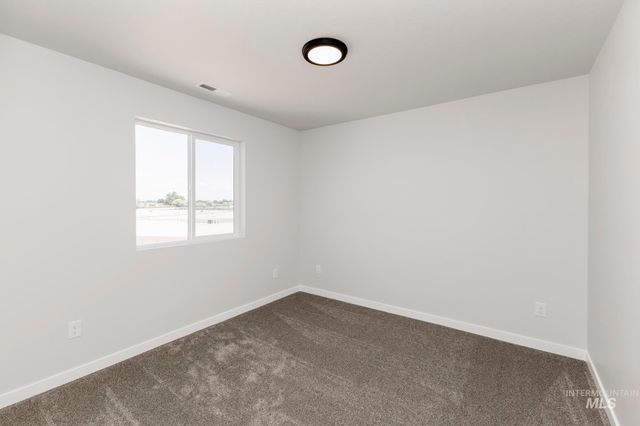 1196 W Pack River Dr, Meridian, ID 83642