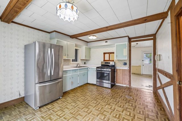875 Water Street, Prairie Du Sac, WI 53578