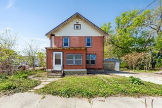 129 W Ruth Street, Mankato, MN 56001