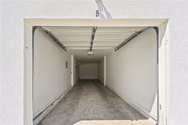 6828 Miramonte Boulevard A, Los Angeles, CA 90001