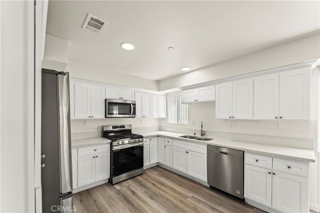 6828 Miramonte Boulevard A, Los Angeles, CA 90001