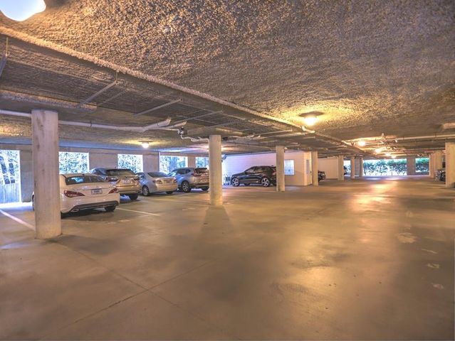 3636 Habersham Road NW 2308, Atlanta, GA 30305