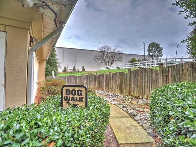 3636 Habersham Road NW 2308, Atlanta, GA 30305