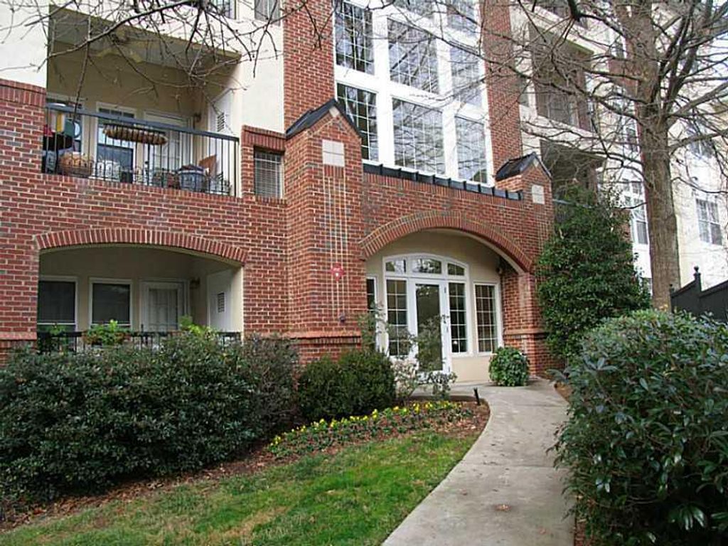 3636 Habersham Road NW 2308, Atlanta, GA 30305