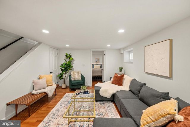 4686 34TH ST S, Arlington, VA 22206