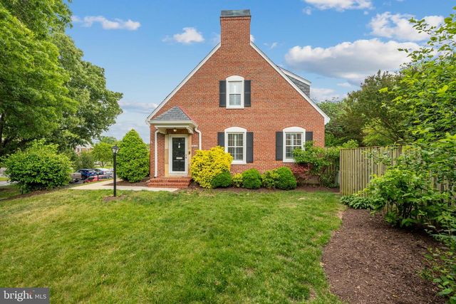 4686 34TH ST S, Arlington, VA 22206