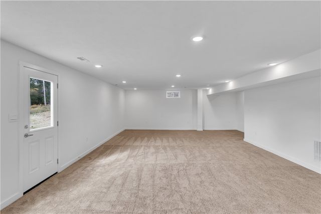 315 William Dr, Plum Boro, PA 15239