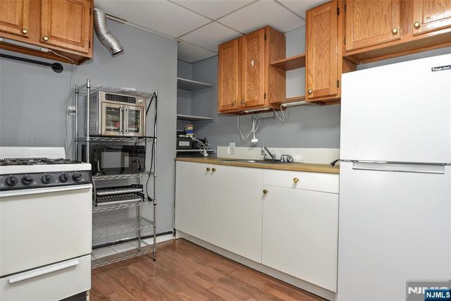 72 Newark Avenue 2, Paterson, NJ 07503