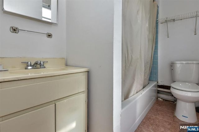 72 Newark Avenue 2, Paterson, NJ 07503