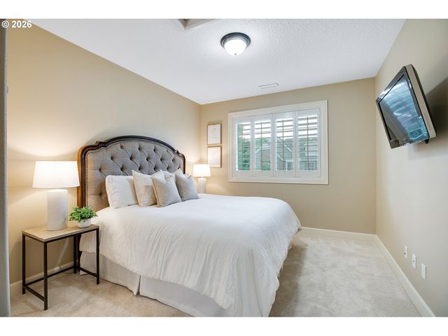 7902 Sw CINNABAR, Wilsonville, OR 97070