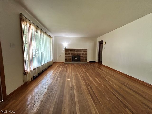 443 Lansing Road, Akron, OH 44312