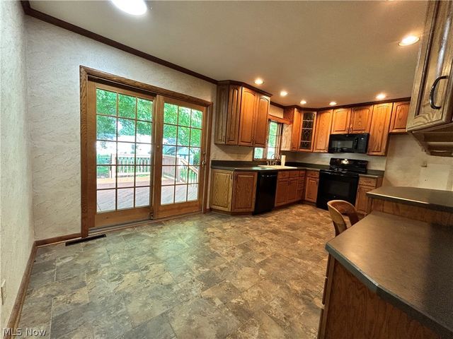 443 Lansing Road, Akron, OH 44312