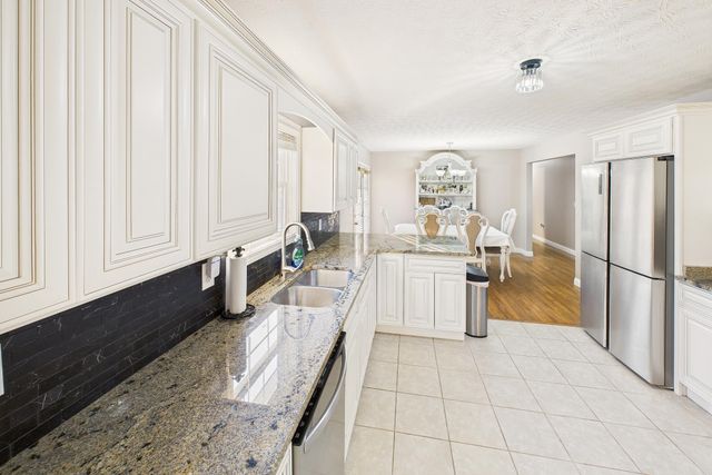 15 April Lane, Corbin, KY 40701