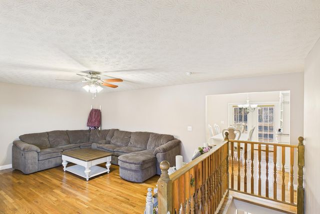 15 April Lane, Corbin, KY 40701