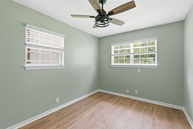 815 W Hull Street, Denison, TX 75020