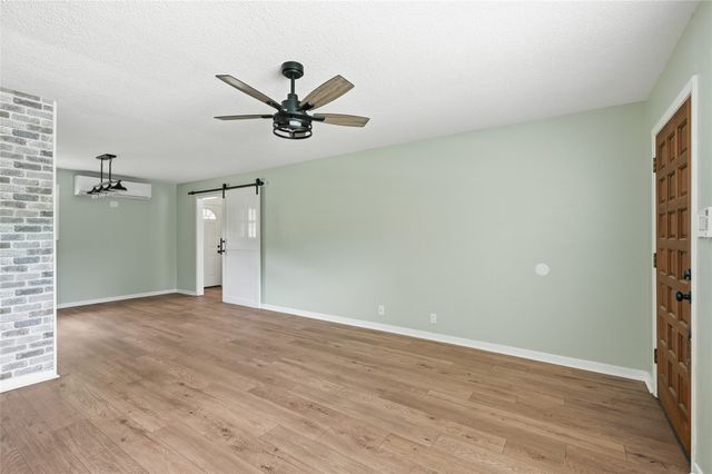 815 W Hull Street, Denison, TX 75020
