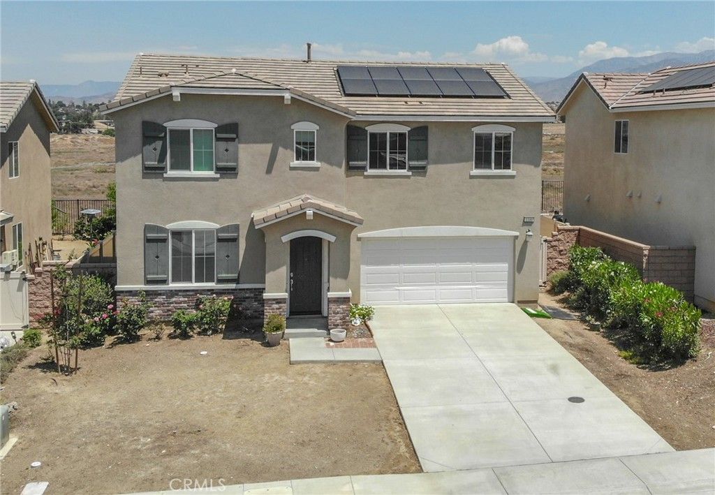 Image 3 of property listing at 1100 Little Leaf, Calimesa, CA 92320