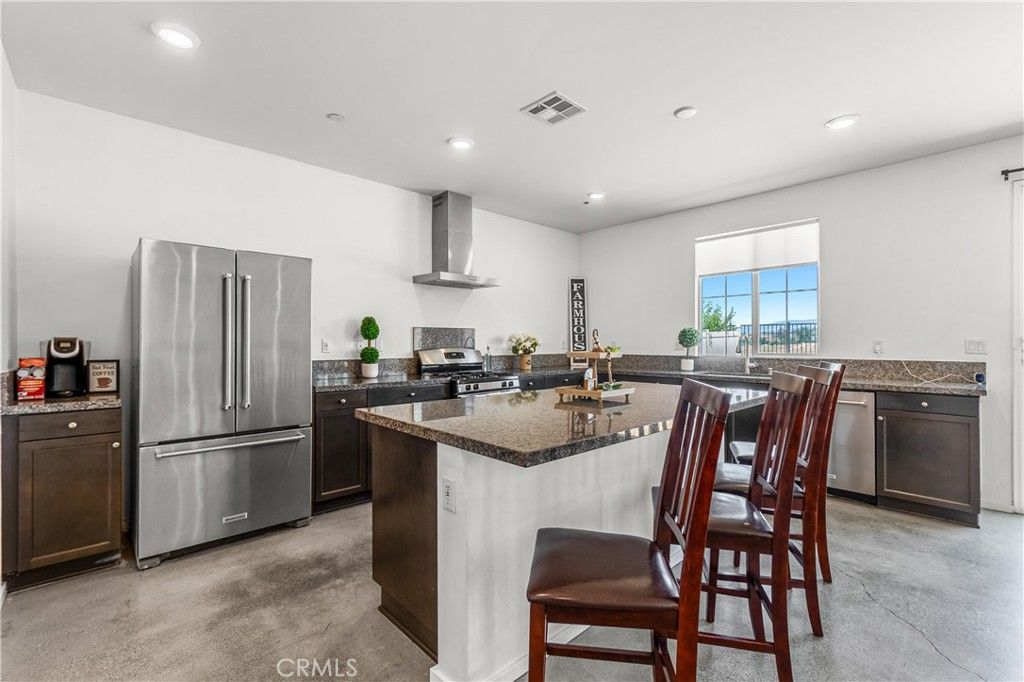 Image 9 of property listing at 1100 Little Leaf, Calimesa, CA 92320