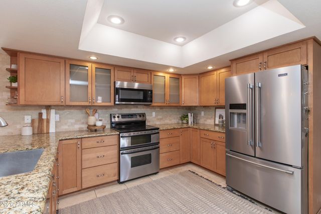 3914 E CHEROKEE Street, Phoenix, AZ 85044