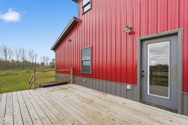 2207 S County Road 1100 E, Coatesville, IN 46121