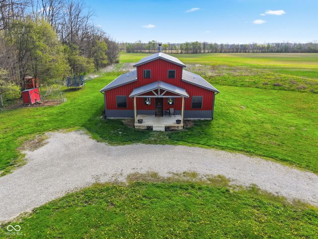 2207 S County Road 1100 E, Coatesville, IN 46121