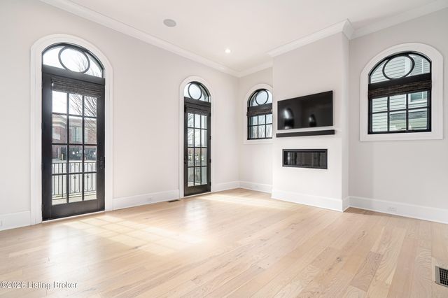 10934 Monkshood Dr, Prospect, KY 40059